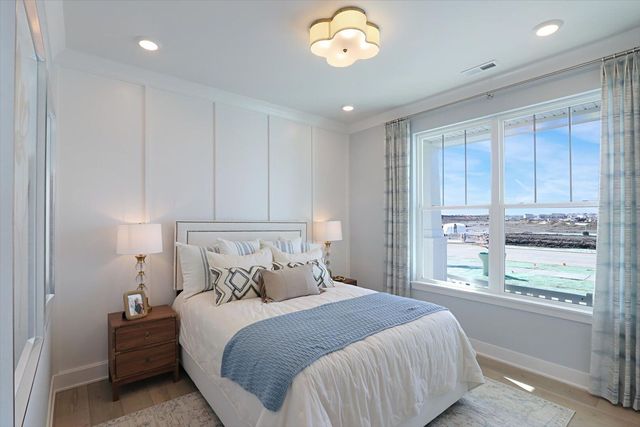 719 Alberta Avenue, Oswego, IL 60543