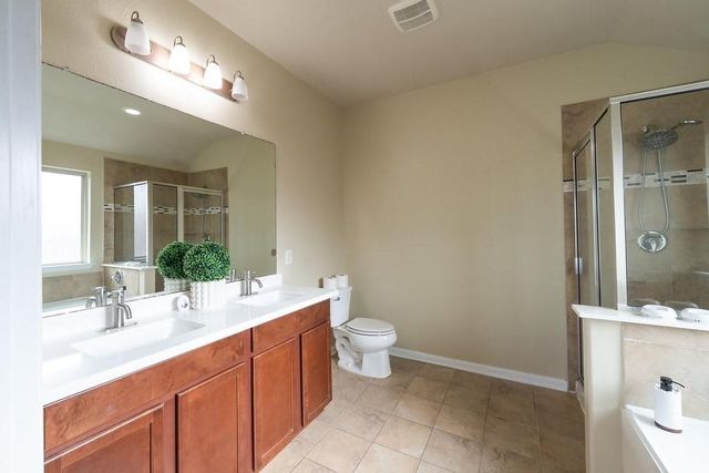 9408 Savannah Holly Drive, Houston, TX 77075