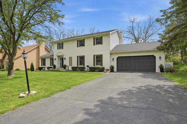 408 Westchester Lane, Valparaiso, IN 46385