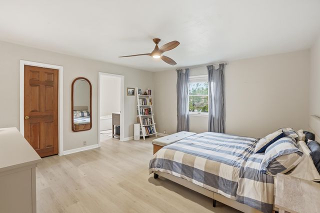 408 Westchester Lane, Valparaiso, IN 46385