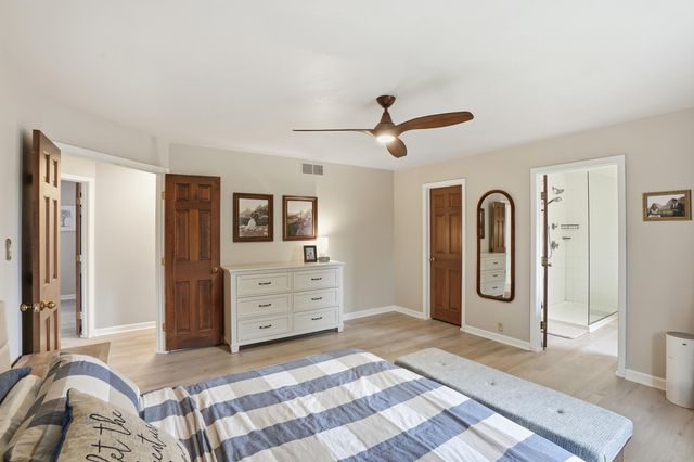 408 Westchester Lane, Valparaiso, IN 46385