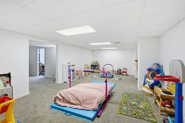 408 Westchester Lane, Valparaiso, IN 46385