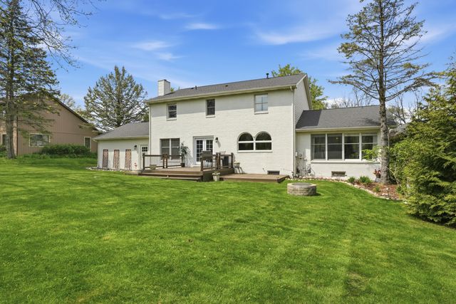 408 Westchester Lane, Valparaiso, IN 46385