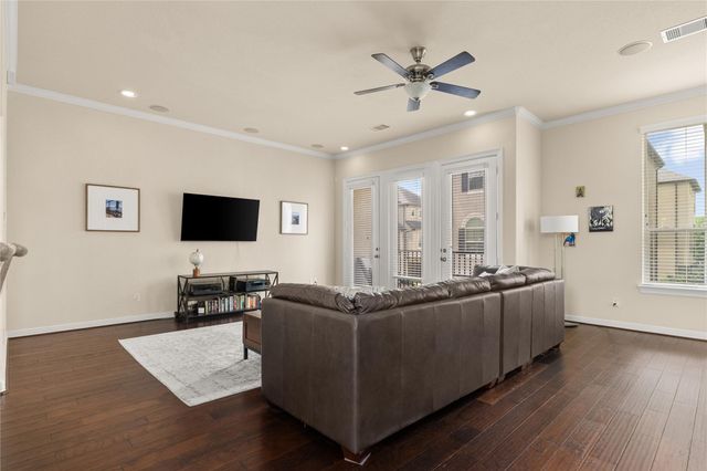 10204 Spring Shadows Park Circle, Houston, TX 77080