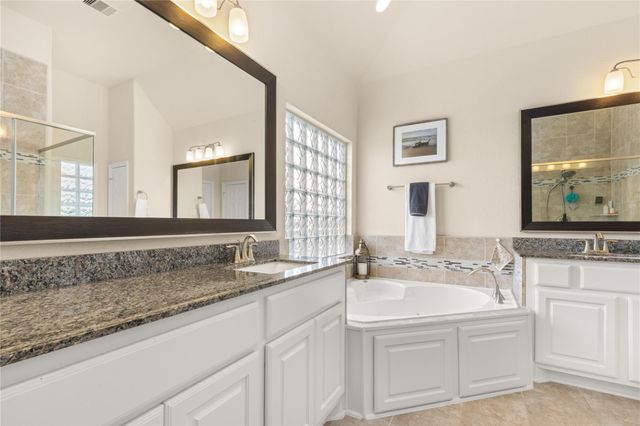 10204 Spring Shadows Park Circle, Houston, TX 77080