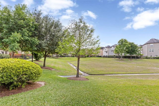 10204 Spring Shadows Park Circle, Houston, TX 77080