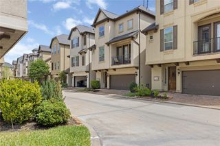 10204 Spring Shadows Park Circle, Houston, TX 77080