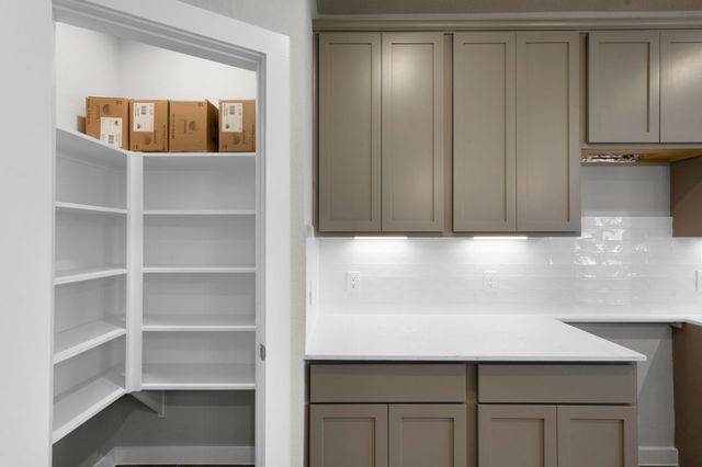 3107 Spitfire Drive, Rosenberg, TX 77471
