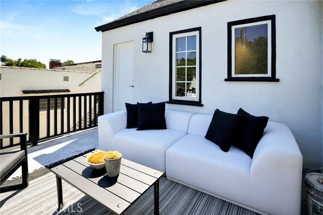 1012 Cory Avenue, West Hollywood, CA 90069