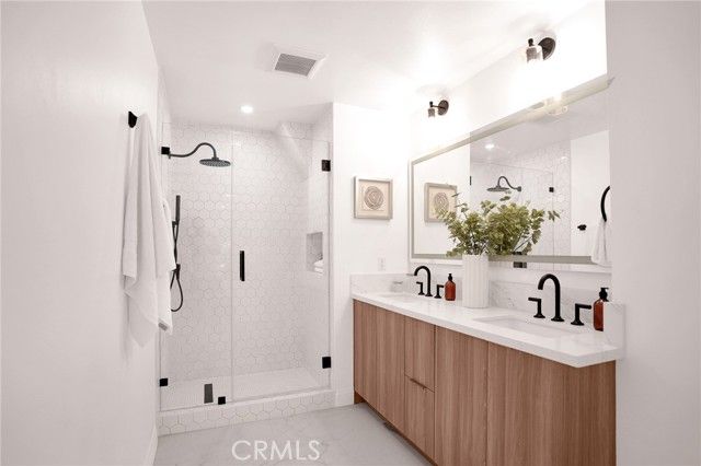 1012 Cory Avenue, West Hollywood, CA 90069