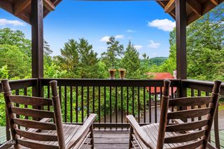 308 Brown Wren Way, Gatlinburg, TN 37738