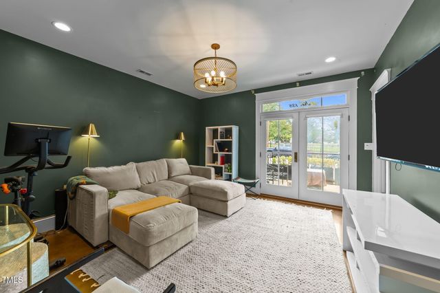 138 S East Street, Raleigh, NC 27601