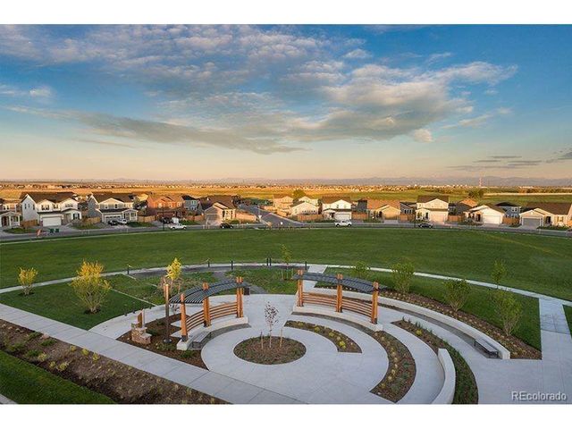 28445 E 4th Ave, Watkins, CO 80137