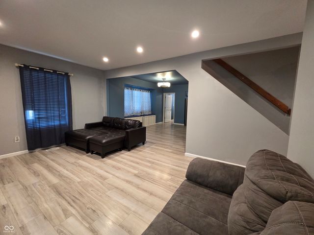 1218 E Edwards Avenue, Indianapolis, IN 46227