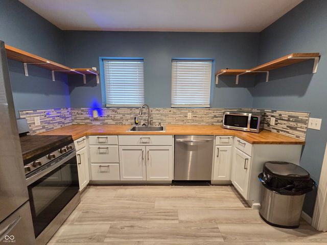 1218 E Edwards Avenue, Indianapolis, IN 46227