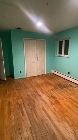 2794 Lincoln Boulevard, Merrick, NY 11566