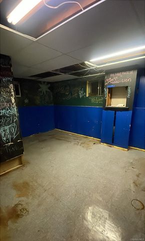 2794 Lincoln Boulevard, Merrick, NY 11566