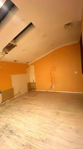 2794 Lincoln Boulevard, Merrick, NY 11566