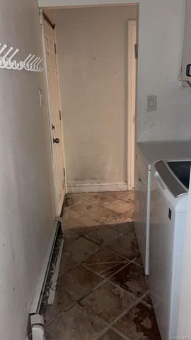 2794 Lincoln Boulevard, Merrick, NY 11566