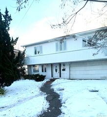 2794 Lincoln Boulevard, Merrick, NY 11566