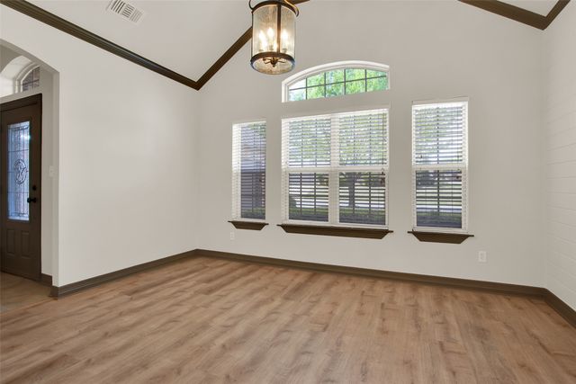 2111 Renaissance Drive, Denison, TX 75020