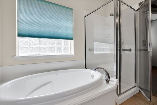 2111 Renaissance Drive, Denison, TX 75020