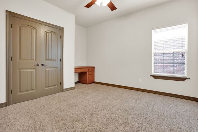 2111 Renaissance Drive, Denison, TX 75020