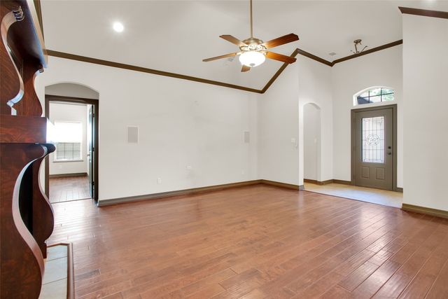 2111 Renaissance Drive, Denison, TX 75020