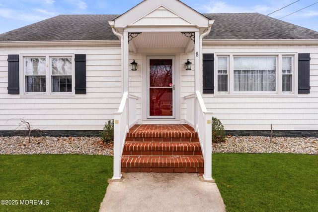 8 Nolan Drive, West Long Branch, NJ 07764