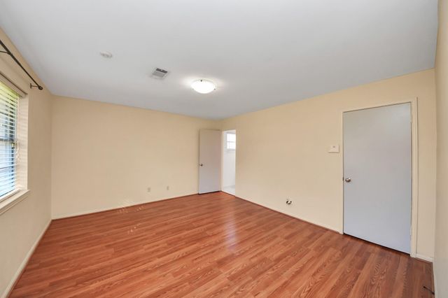 5507 Kuldell Drive, Houston, TX 77096