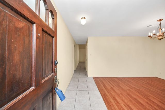 5507 Kuldell Drive, Houston, TX 77096