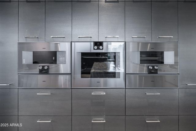 6850 E JOSHUA TREE Lane, Paradise Valley, AZ 85253