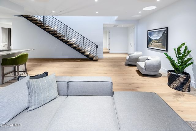 6850 E JOSHUA TREE Lane, Paradise Valley, AZ 85253