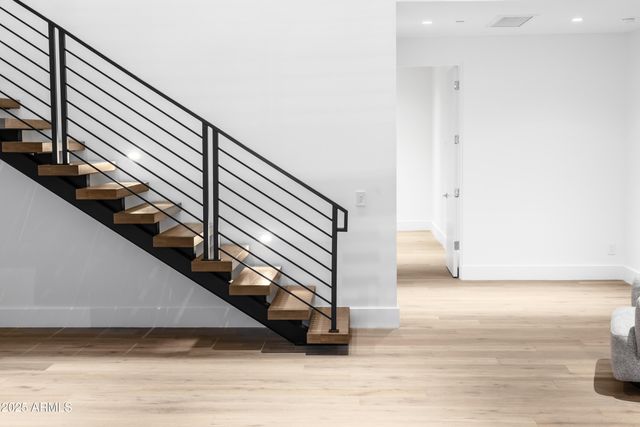 6850 E JOSHUA TREE Lane, Paradise Valley, AZ 85253