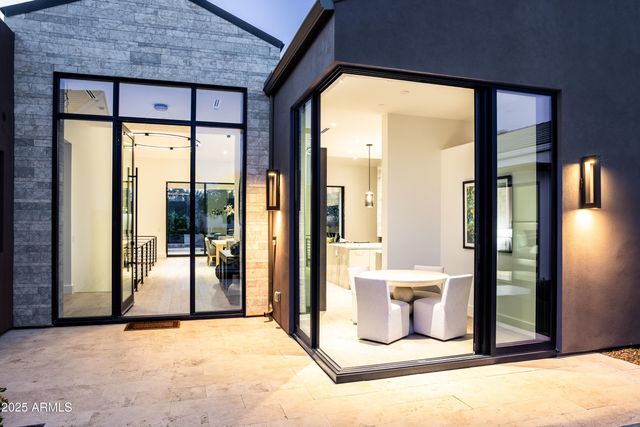 6850 E JOSHUA TREE Lane, Paradise Valley, AZ 85253