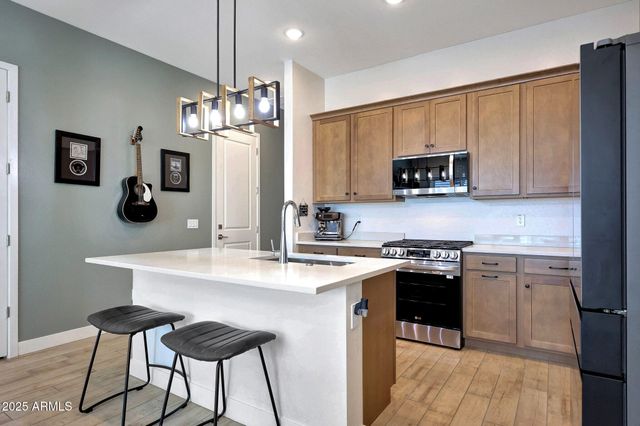 20363 W SELLS Drive, Buckeye, AZ 85396