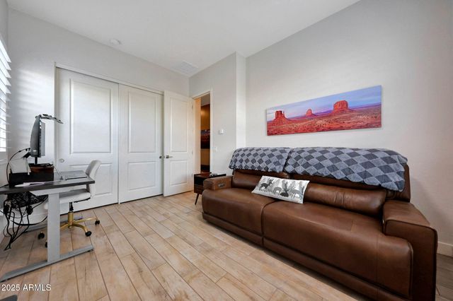 20363 W SELLS Drive, Buckeye, AZ 85396