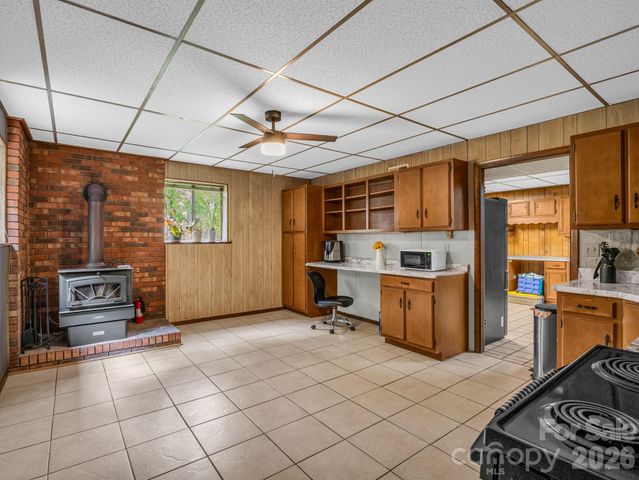 92 Greenwood Acres Drive, Mills River, NC 28759