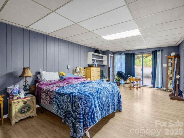 92 Greenwood Acres Drive, Mills River, NC 28759