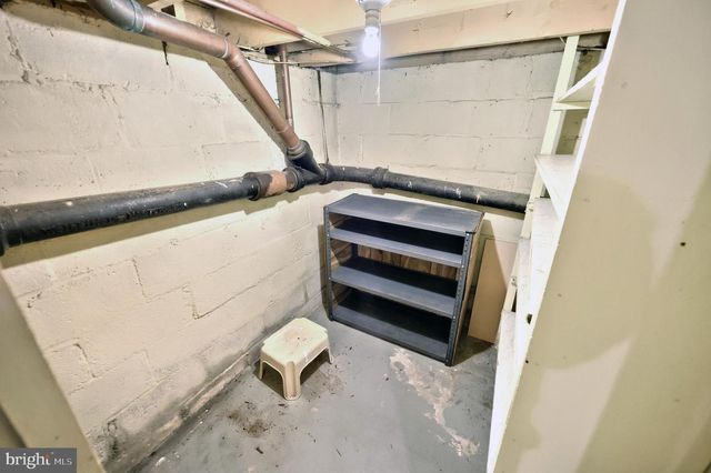 551-2 MCALLISTER ST, Hanover, PA 17331