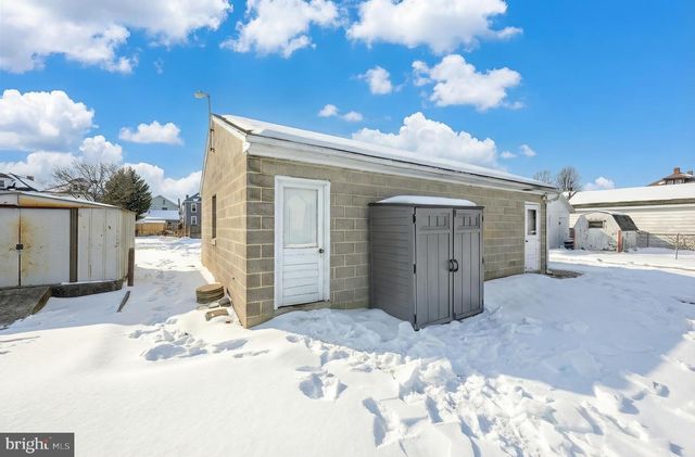 551-2 MCALLISTER ST, Hanover, PA 17331