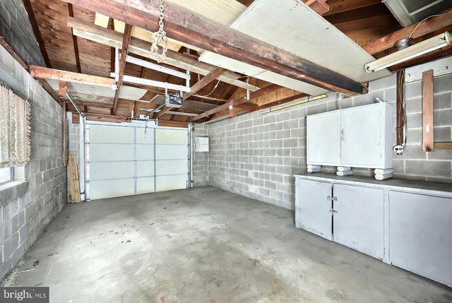 551-2 MCALLISTER ST, Hanover, PA 17331