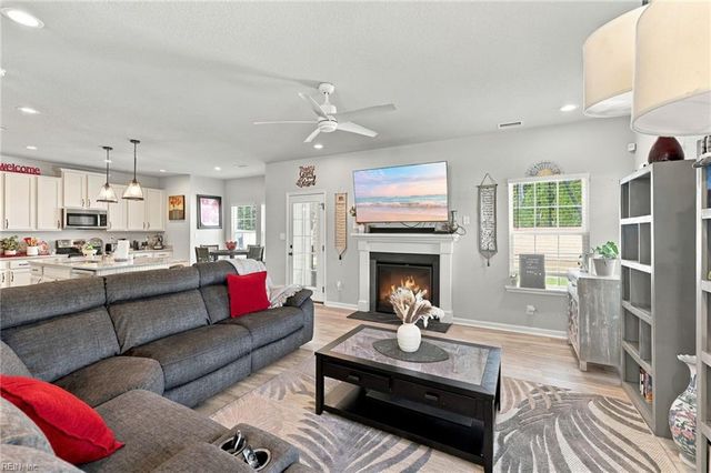145 Blessing CIR, Suffolk, VA 23434