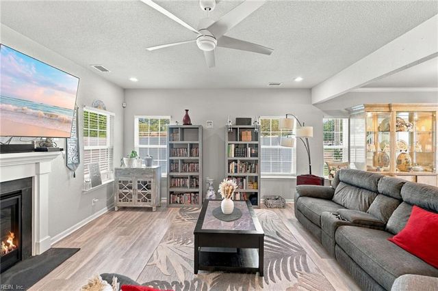 145 Blessing CIR, Suffolk, VA 23434