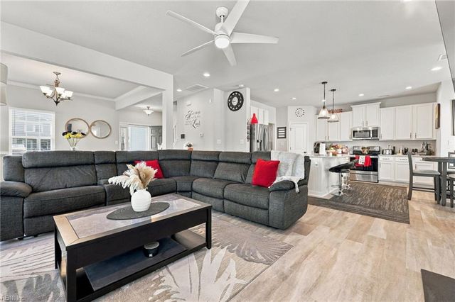 145 Blessing CIR, Suffolk, VA 23434