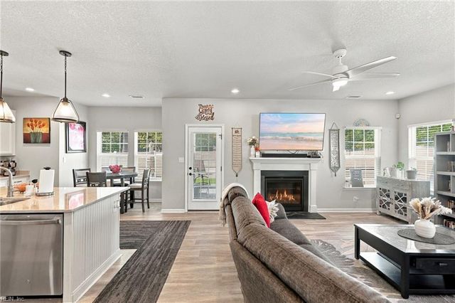 145 Blessing CIR, Suffolk, VA 23434