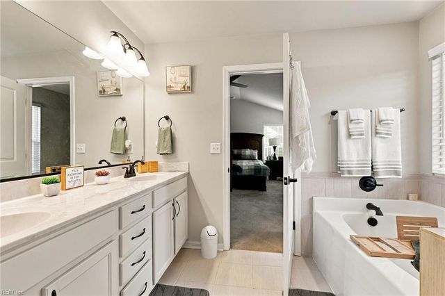 145 Blessing CIR, Suffolk, VA 23434