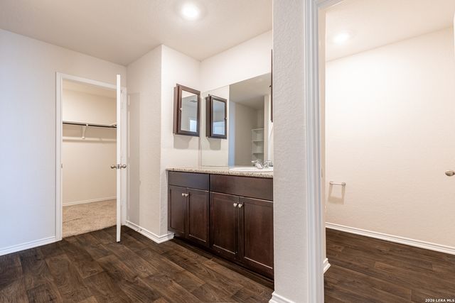 6322 Dabinett, San Antonio, TX 78252