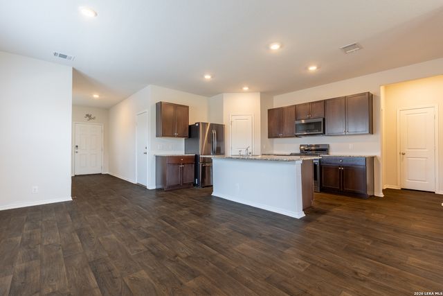 6322 Dabinett, San Antonio, TX 78252
