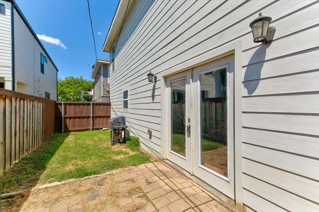 3201 Forest Park Boulevard, Fort Worth, TX 76110
